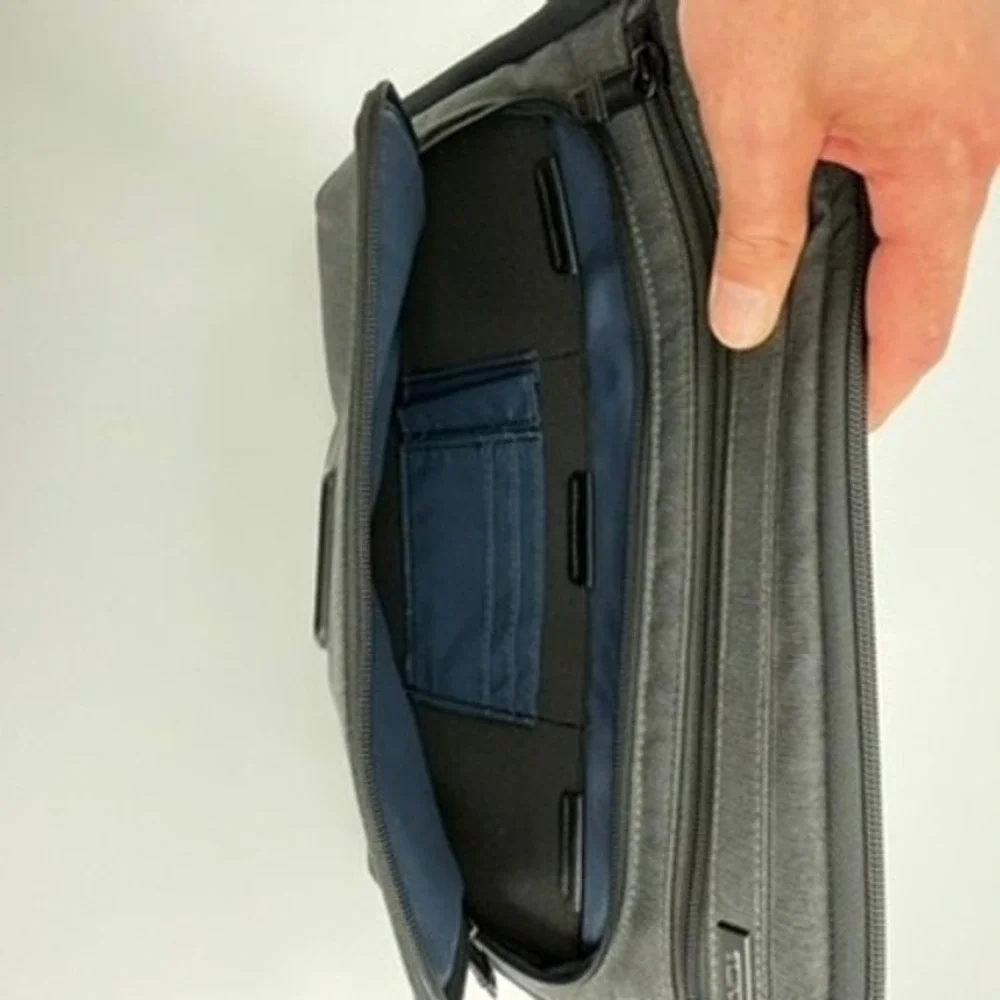 Tumi Alpha 3 Medium Laptop Cover Anthracite Grey Ballistic Nylon Sleeve Padded
